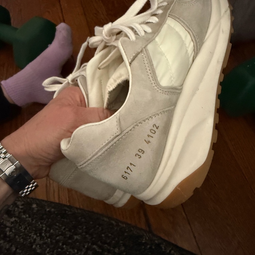 Common Projects Sneaker - Picture 3 of 6